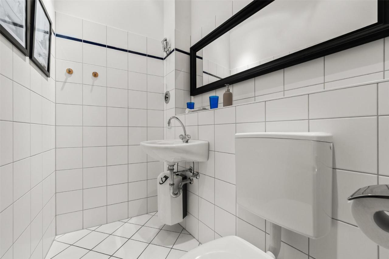Holiday 33 Apartment J Prenzlauerberg Berlin Dış mekan fotoğraf